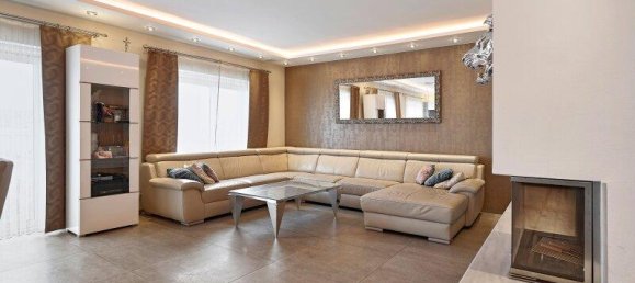 3-salle Appartement à Mariahilf, Austria No. 235986 3