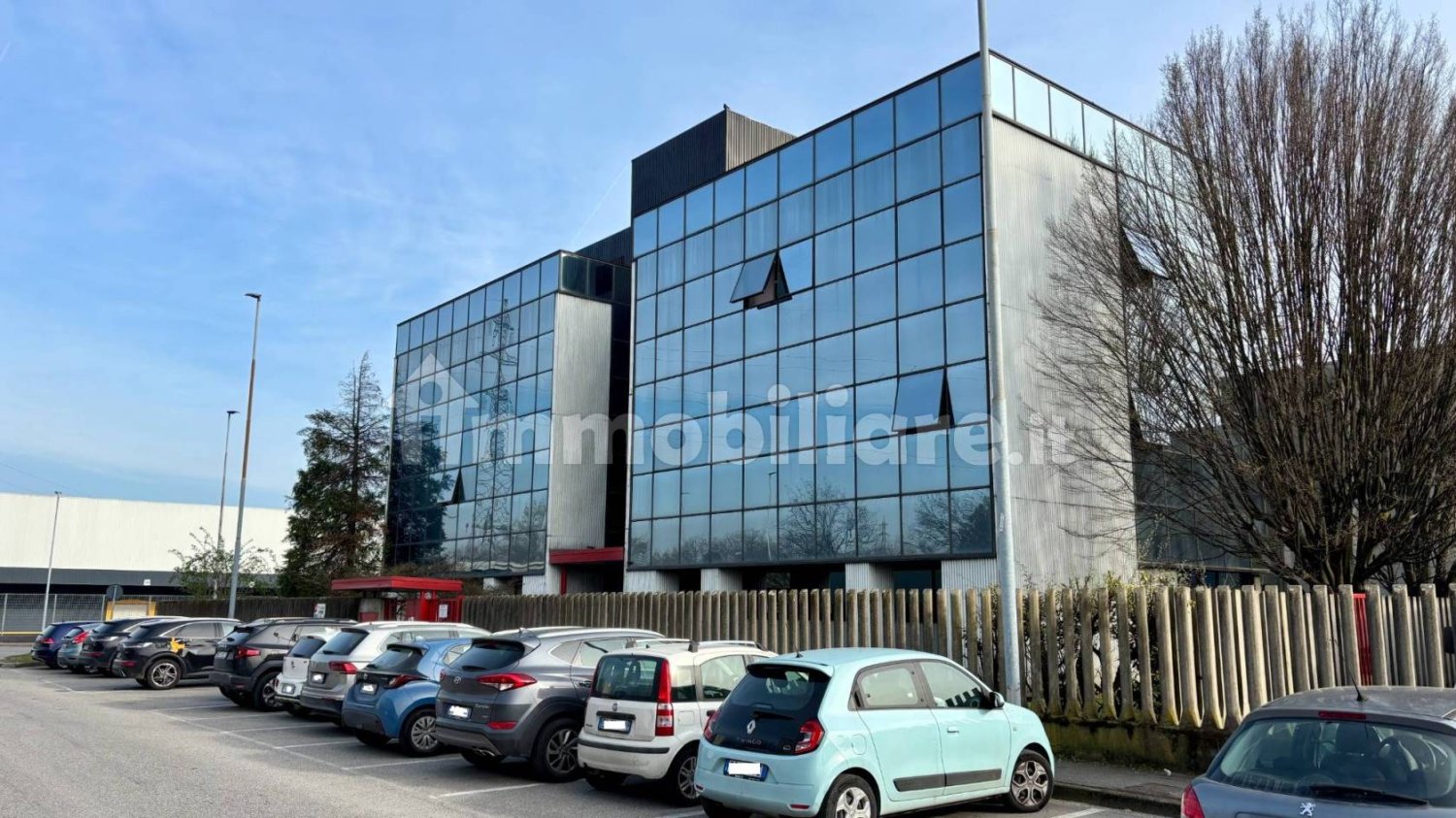 5غرفة مكتب في Segrate, Italy رقم 360263