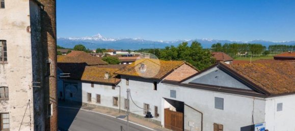 3 bedrooms House in Cavallerleone, Italy No. 151782 15