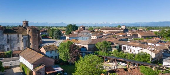 3 bedrooms House in Cavallerleone, Italy No. 151782 8