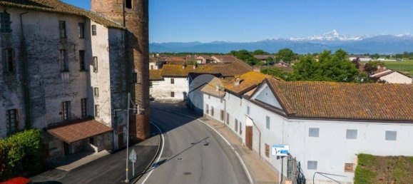 3 bedrooms House in Cavallerleone, Italy No. 151782 17