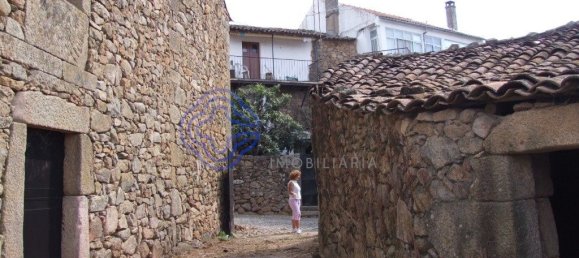 5 bedrooms Building in Oledo, Portugal No. 74657 44