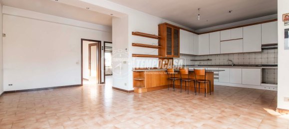 12-Zimmer Villa in Bulgarograsso, Italy, Nr. 333707 25
