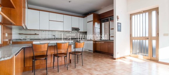 12-Zimmer Villa in Bulgarograsso, Italy, Nr. 333707 24