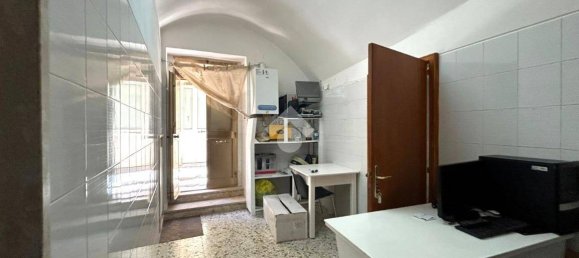 3 rooms Apartment in Altamura, Italy No. 164260 11