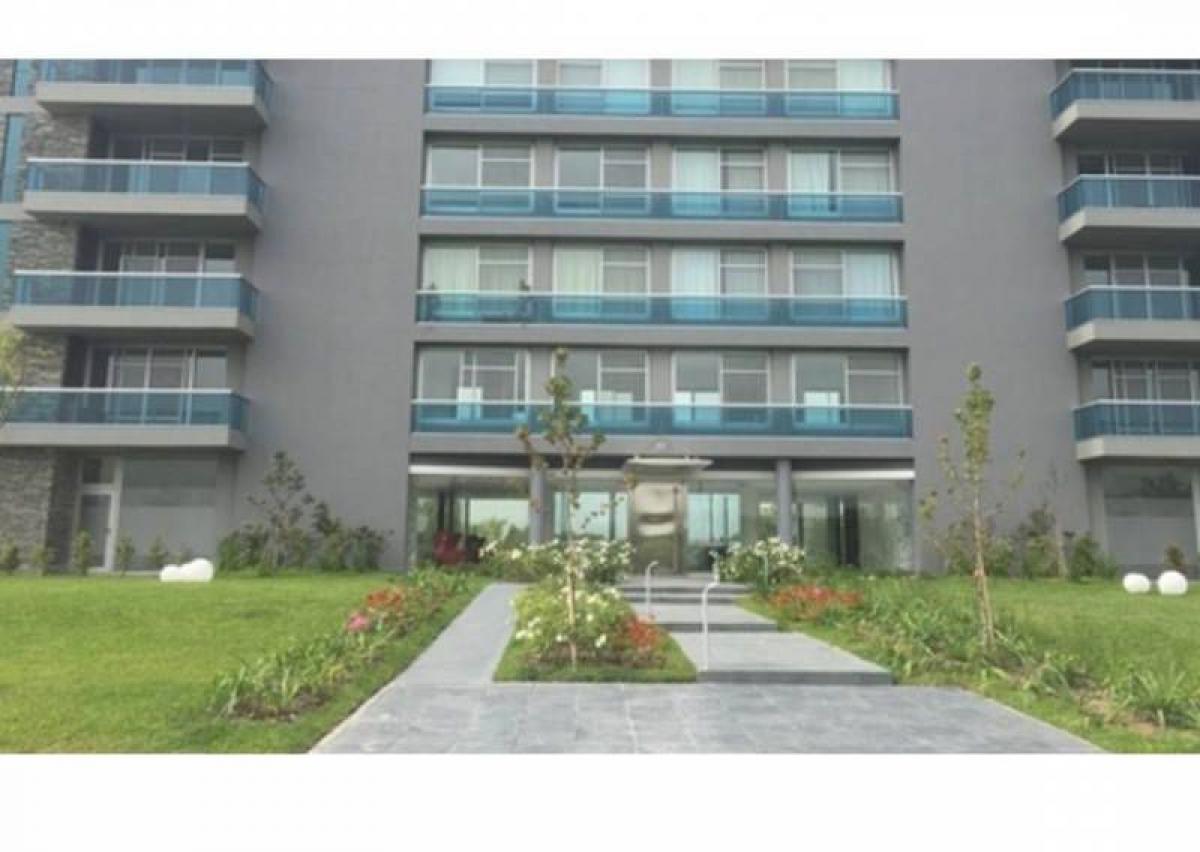 Studio in Tigre, Argentina, Nr. 4895