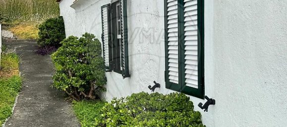 2 bedrooms House in Madalena, Portugal No. 35622 2