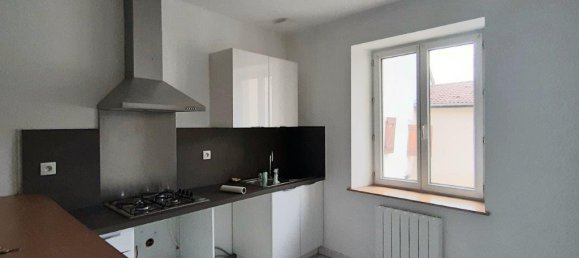 Здание 350м² в Тюйе-о-Грозей, Франция № 230304 4