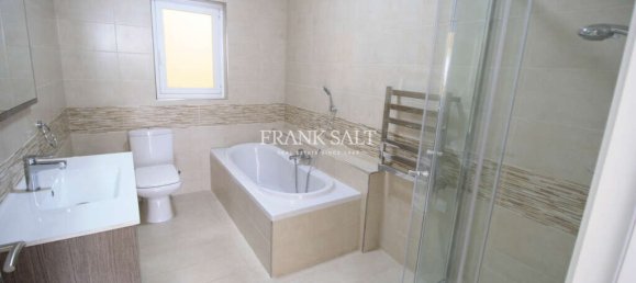 4 bedrooms Villa in Iklin, Malta No. 9516 14