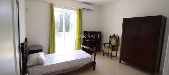 4 bedrooms Villa in Iklin, Malta No. 9516 13