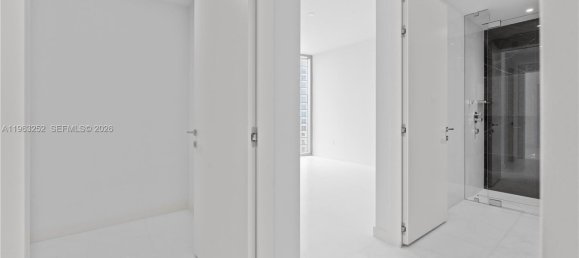 3 Schlafzimmer Gewerbliche Immobilien in Miami, USA, Nr. 614362 19