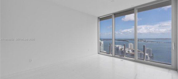 3 Schlafzimmer Gewerbliche Immobilien in Miami, USA, Nr. 614362 8