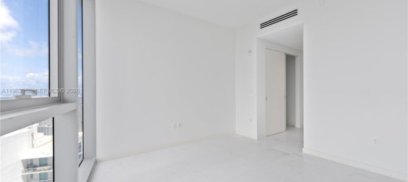 3 Schlafzimmer Gewerbliche Immobilien in Miami, USA, Nr. 614362 25