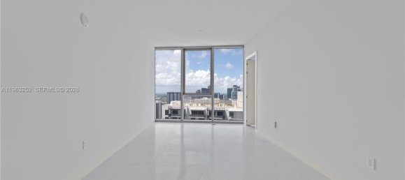 3 Schlafzimmer Gewerbliche Immobilien in Miami, USA, Nr. 614362 20