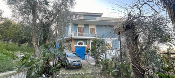 24 rooms Villa in Vico del Gargano, Italy No. 21428 2