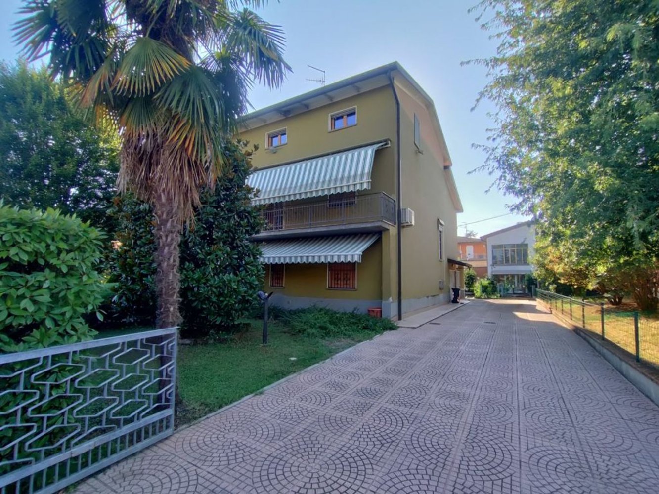 11 bedrooms House in Campegine, Italy No. 313068