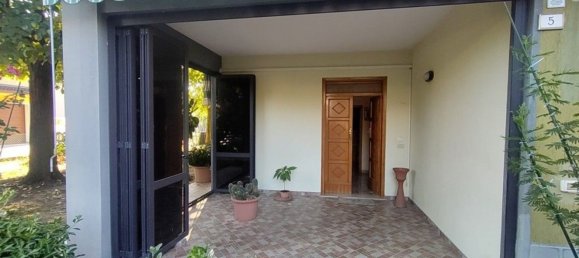 11 bedrooms House in Campegine, Italy No. 313068 3