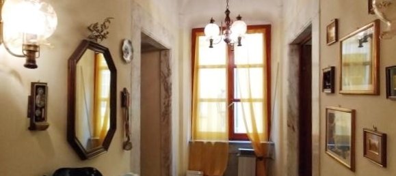 3 bedrooms Apartment in Carrara, Italy No. 192975 4