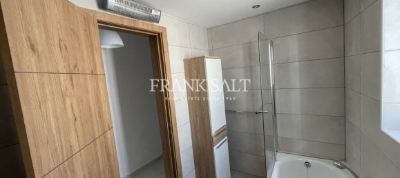 3 chambres Appartement à Sliema, Malta No. 5029 9