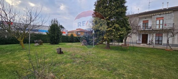 3 bedrooms Apartment in Cassano Magnago, Italy No. 168264 22