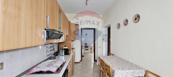 3 bedrooms Apartment in Cassano Magnago, Italy No. 168264 8