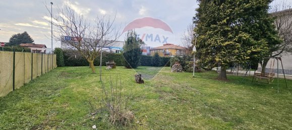 3 bedrooms Apartment in Cassano Magnago, Italy No. 168264 18