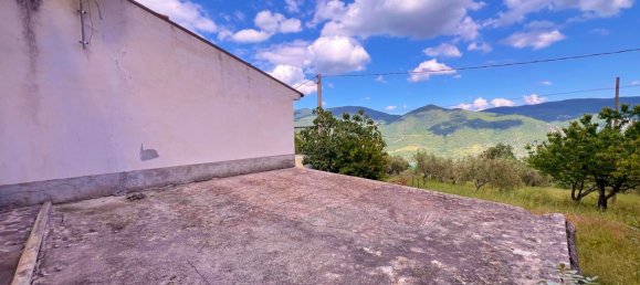 Дом с 8 комнатами в Вилла Санта Мария, Италия № 252324 11