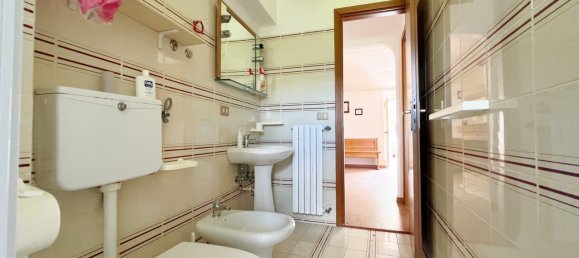 Дом с 8 комнатами в Вилла Санта Мария, Италия № 252324 10