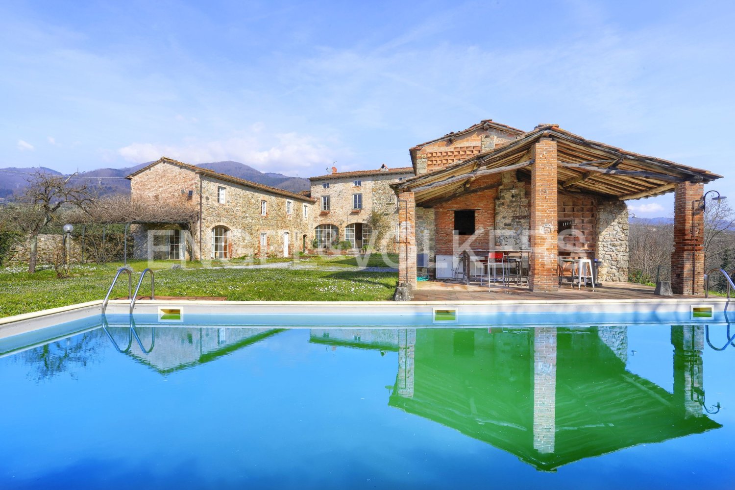 11 bedrooms House in Capannori, Italy No. 132080