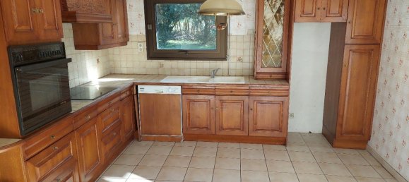 4 Schlafzimmer Haus in Pontivy, France, Nr. 204264 4