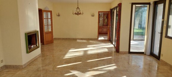 4 Schlafzimmer Haus in Pontivy, France, Nr. 204264 9