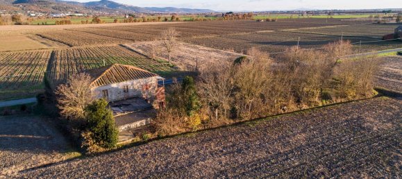 8-salle Entrepôt à Castiglion Fiorentino, Italy No. 125210 5