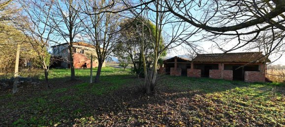 8-salle Entrepôt à Castiglion Fiorentino, Italy No. 125210 15