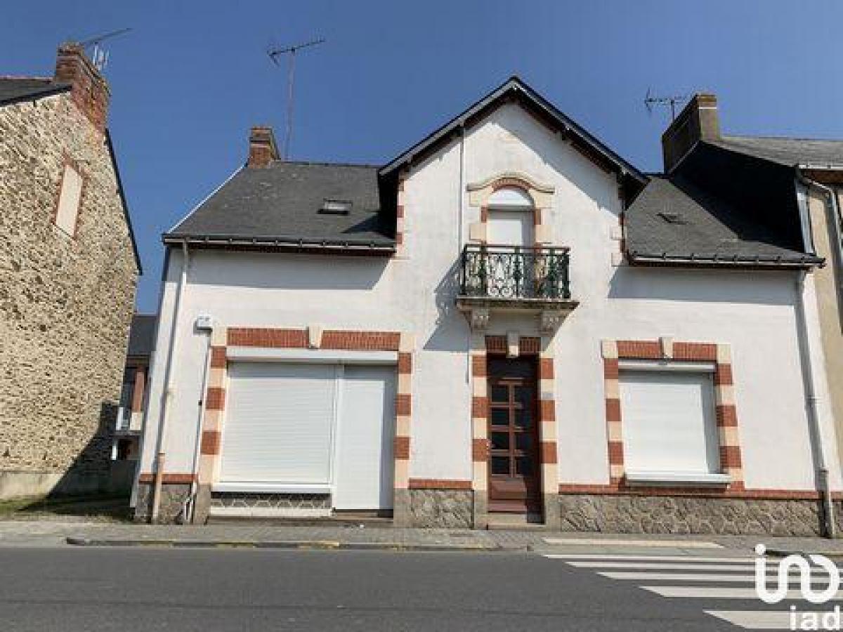 3 bedrooms House in Bouvron, France No. 4019