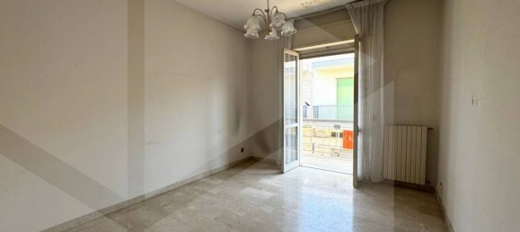 Imóvel comercial de 4 divisões em Noicattaro, Italy N.º 28447 15