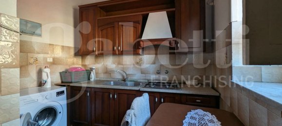 5 Schlafzimmer Haus in Bacoli, Italy, Nr. 376476 24