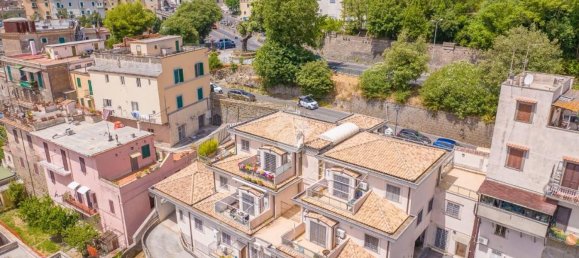 3 Schlafzimmer Wohnung in Ariccia, Italy, Nr. 335771 2