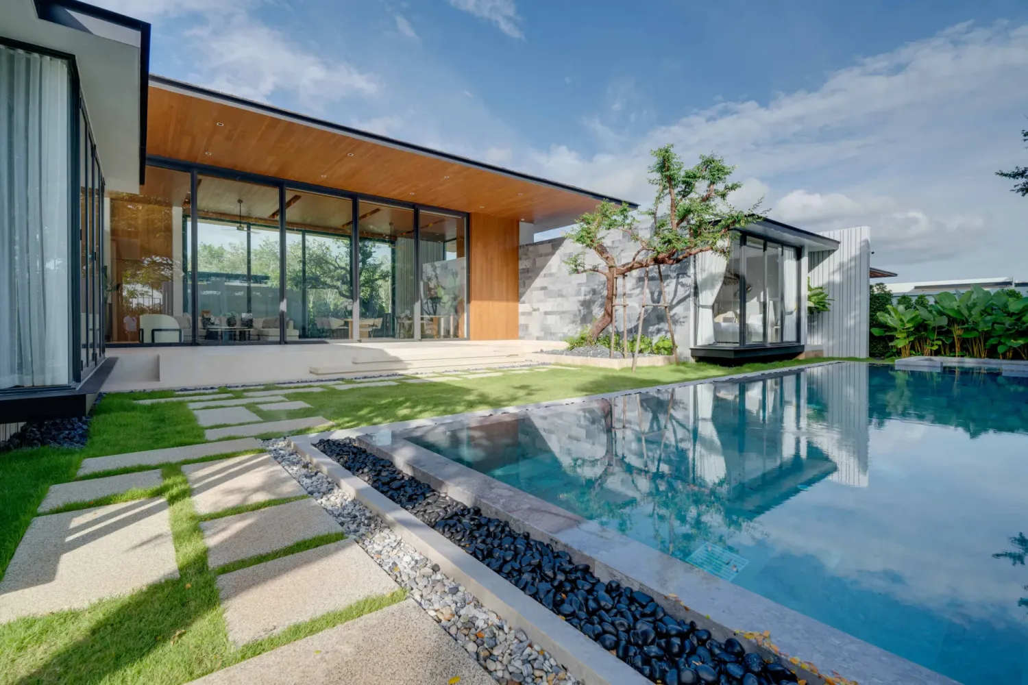 3 chambres villa à vendre à Phuket, Southern Thailand, Thailand № 80083