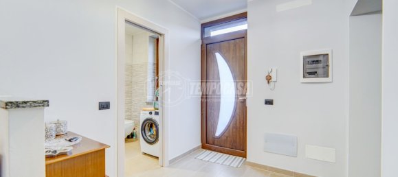 Apartamento T2 em Varano Borghi, Italy N.º 87715 7