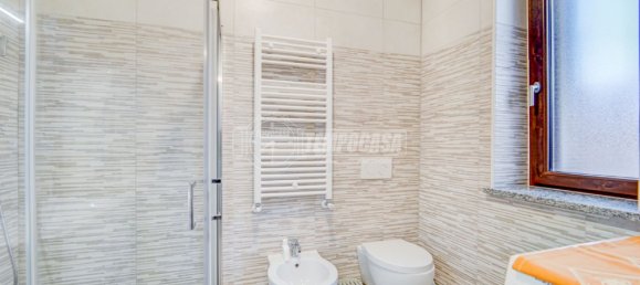 Apartamento T2 em Varano Borghi, Italy N.º 87715 9