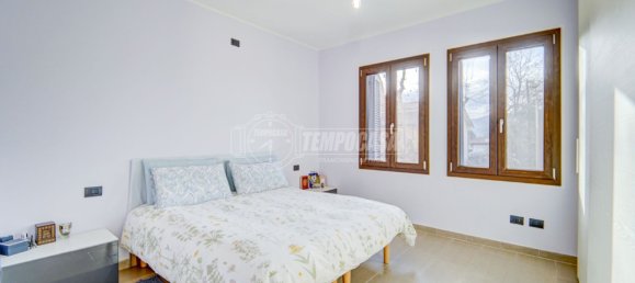 Apartamento T2 em Varano Borghi, Italy N.º 87715 12