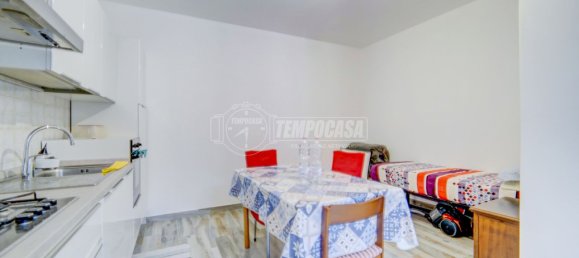 Apartamento T2 em Varano Borghi, Italy N.º 87715 21