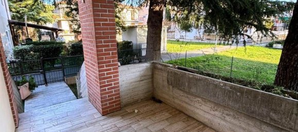 5 rooms House in San Severino Marche, Italy No. 165618 4