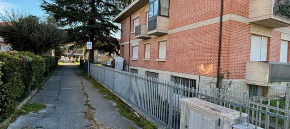 5 rooms House in San Severino Marche, Italy No. 165618 14