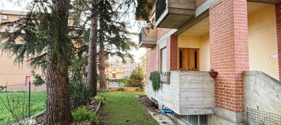 5 rooms House in San Severino Marche, Italy No. 165618 9