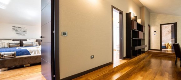 Villa de 11 habitaciónes en Pisa, Italy No. 135466 33