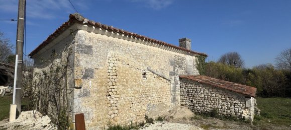 3 chambres Maison à Deux-Sèvres, France No. 327135 5