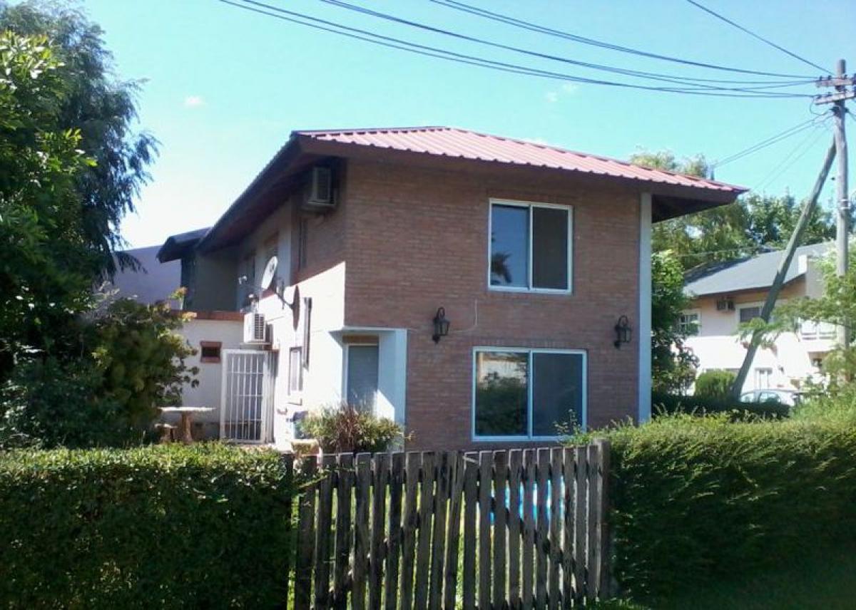 2 bedrooms Farm in Escobar, Argentina No. 118170
