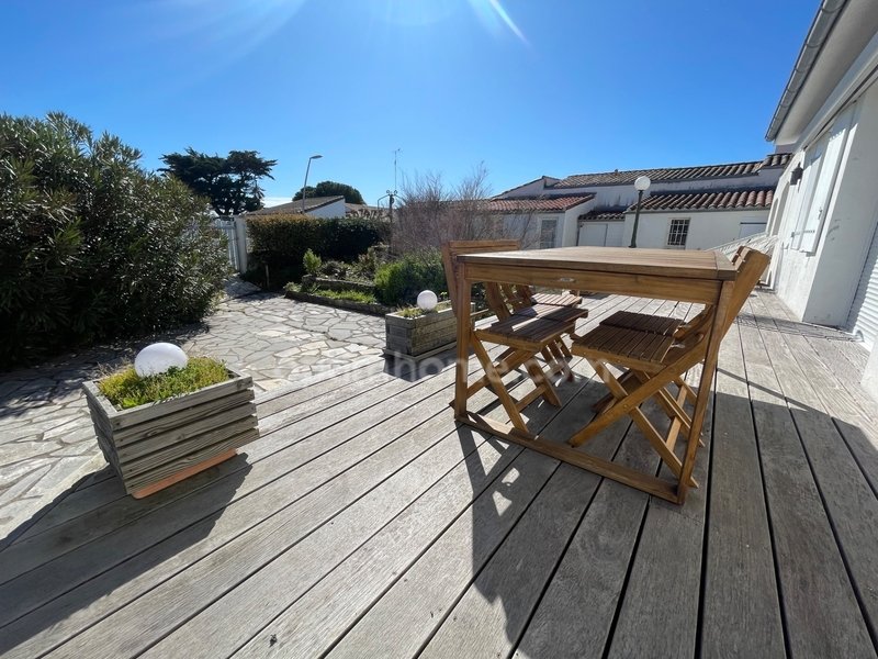 5 bedrooms Villa in Rivedoux-Plage, France No. 189804
