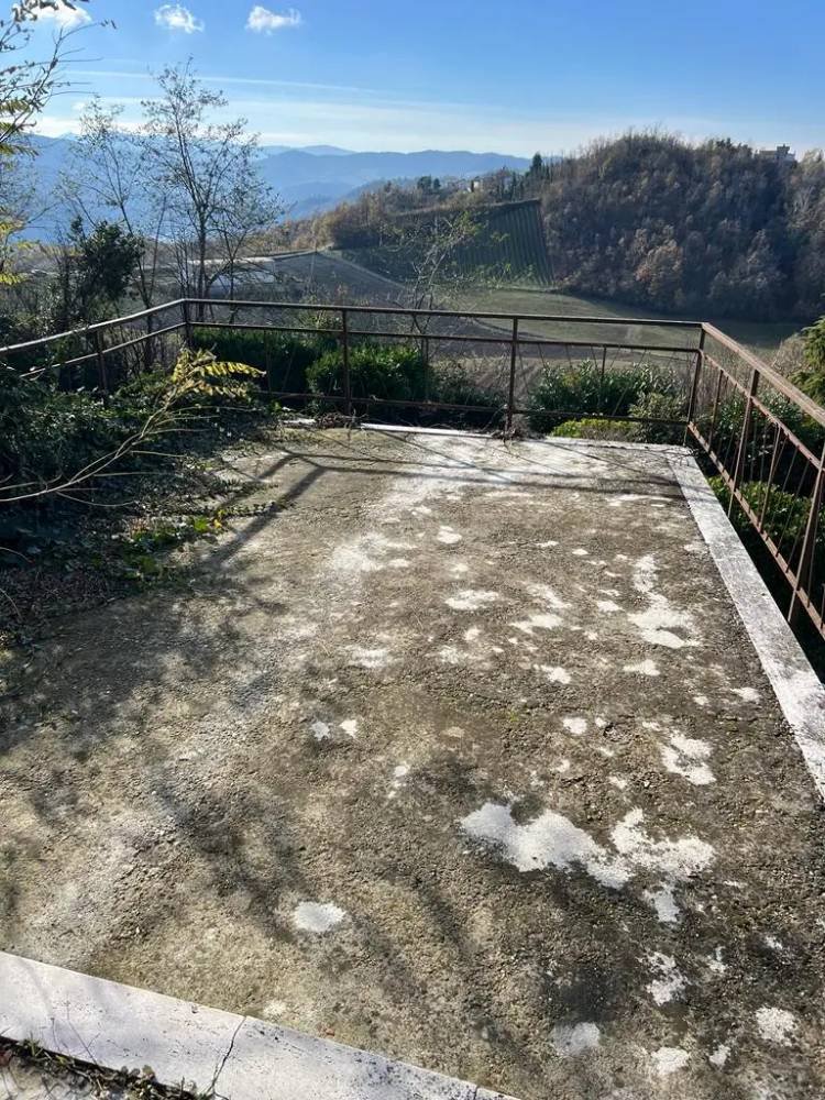 9غرفة منزل في Alta Val Tidone, Italy رقم 146458